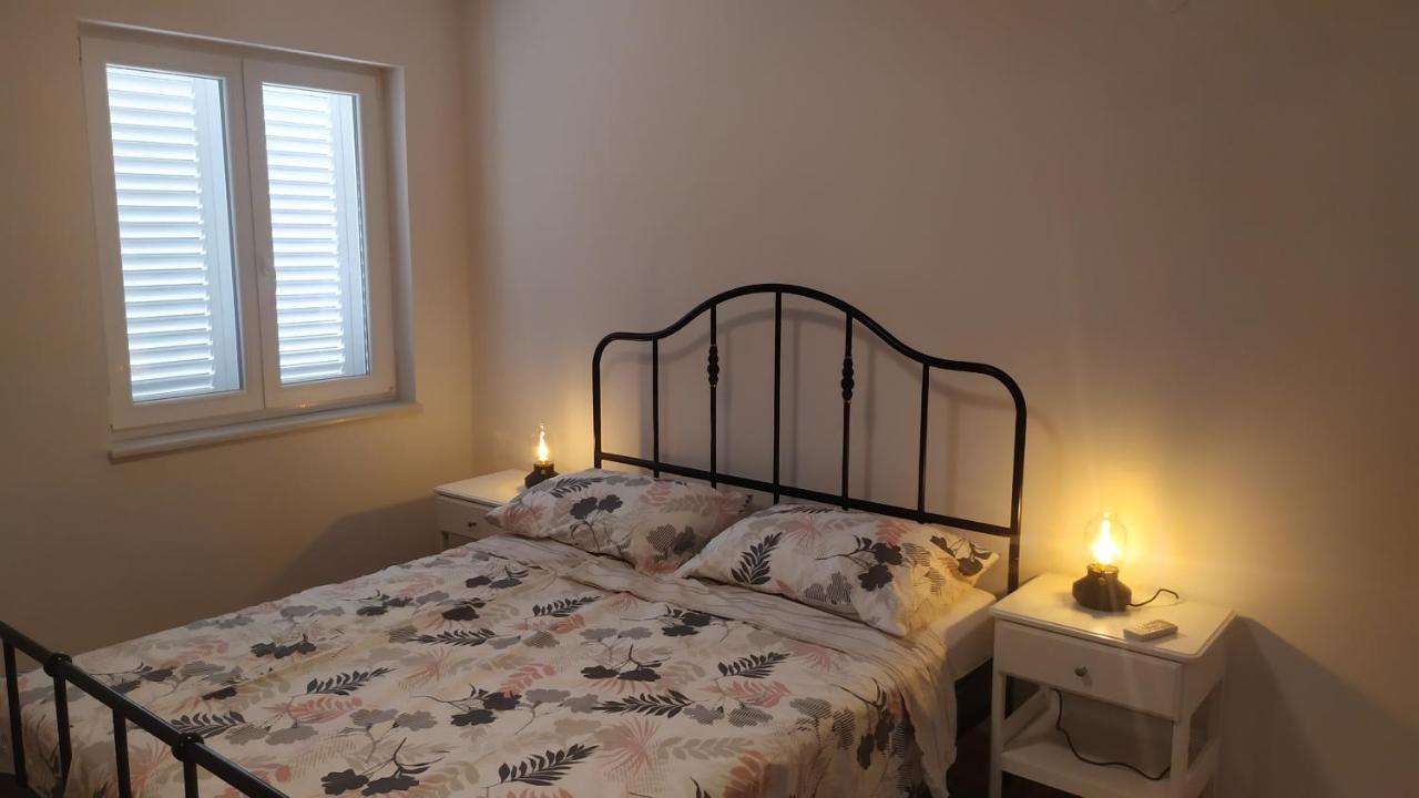 Apartment Ive Krk Town Kültér fotó